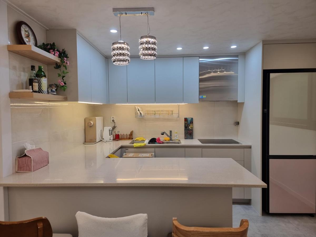 Urban Forest House Villa